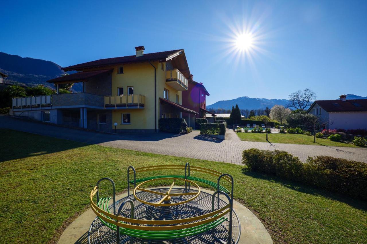 Residence Girasole Casa Gialla Коліко Екстер'єр фото