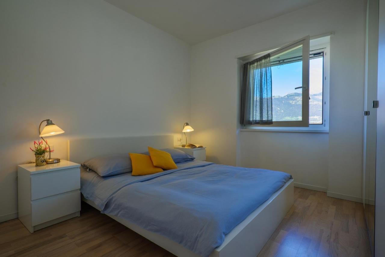 Residence Girasole Casa Gialla Коліко Екстер'єр фото