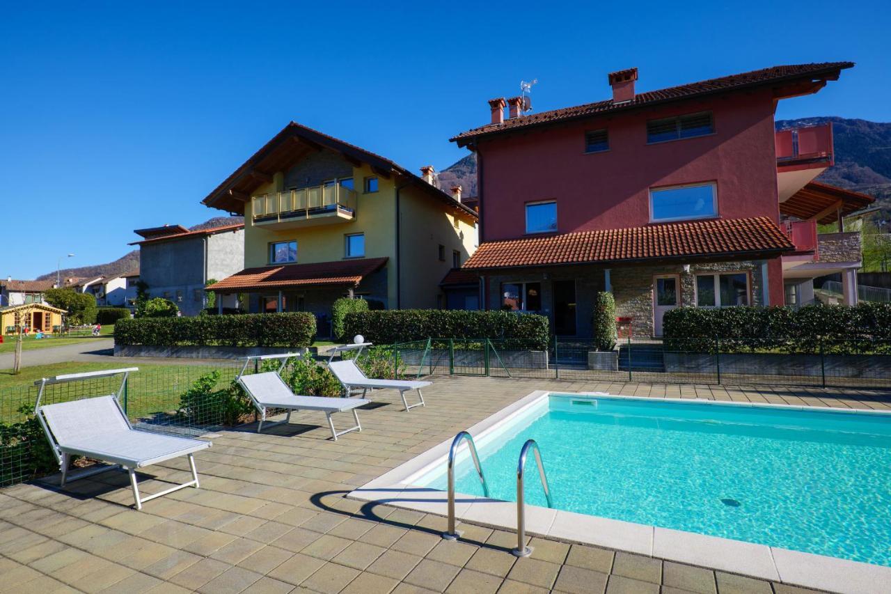 Residence Girasole Casa Gialla Коліко Екстер'єр фото