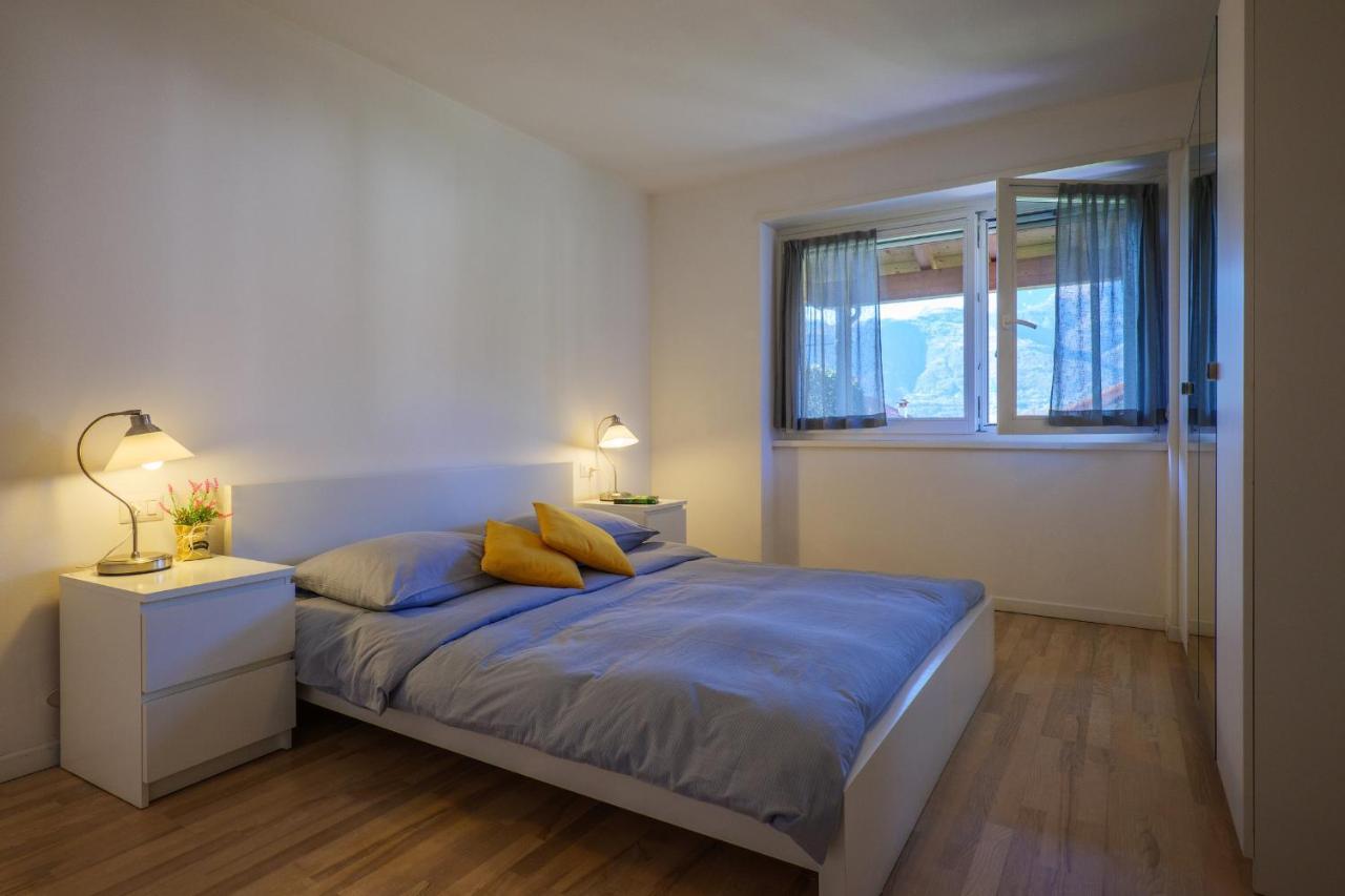 Residence Girasole Casa Gialla Коліко Екстер'єр фото