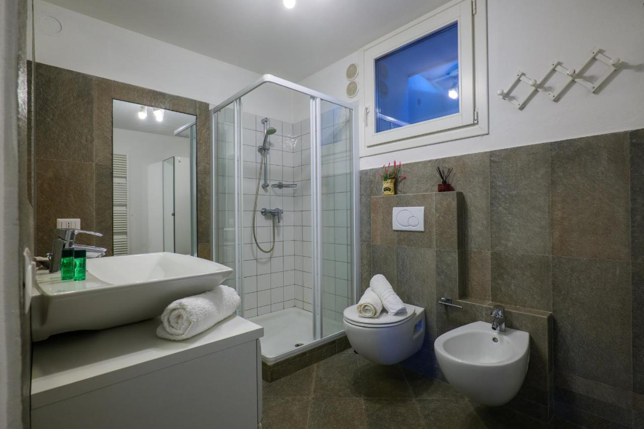 Residence Girasole Casa Gialla Коліко Екстер'єр фото